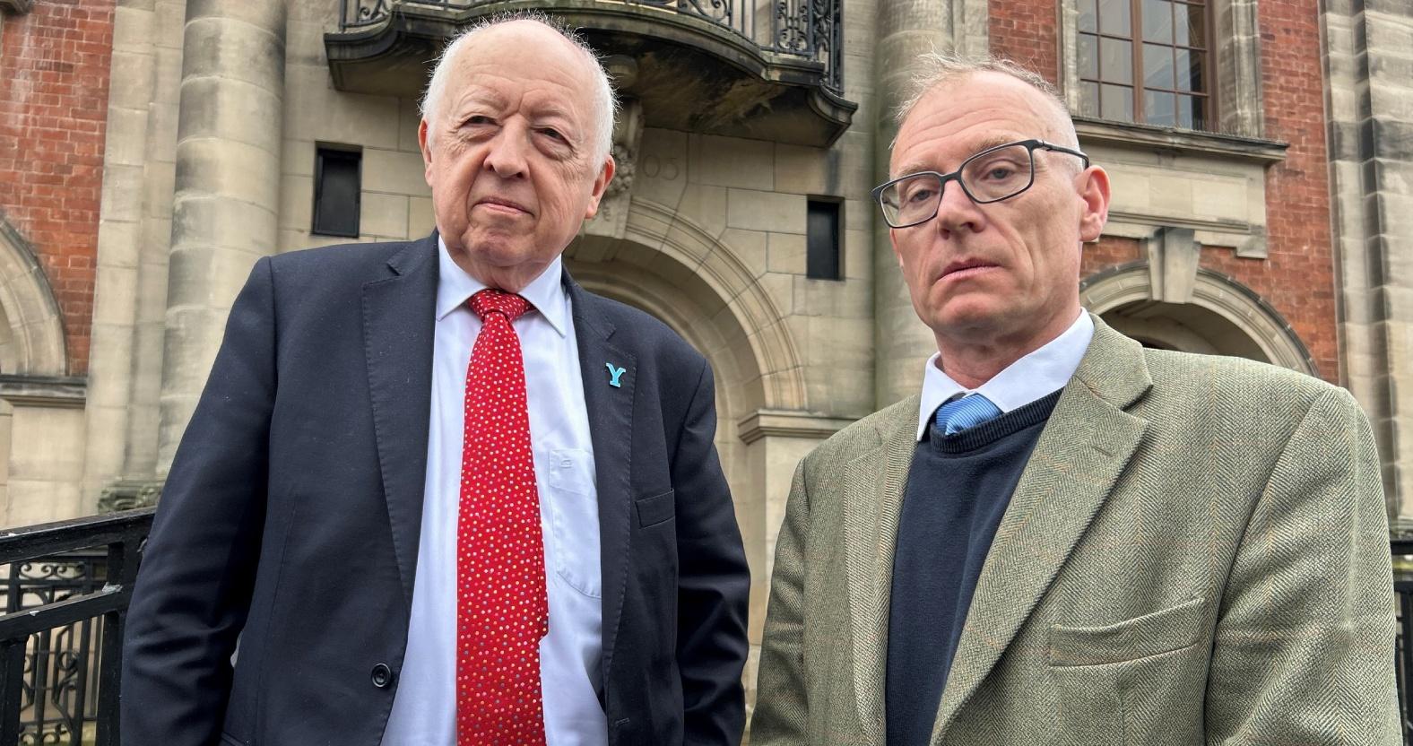 cllr-carl-les-and-cllr-gareth-dadd-at-county-hall