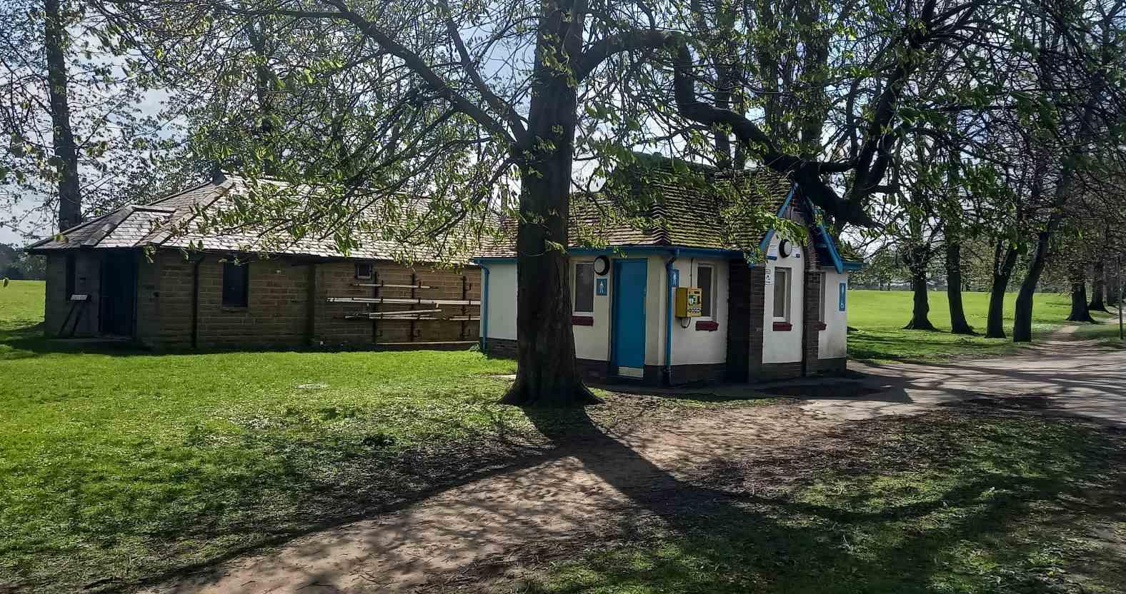 harrogate-toilets-strayponds