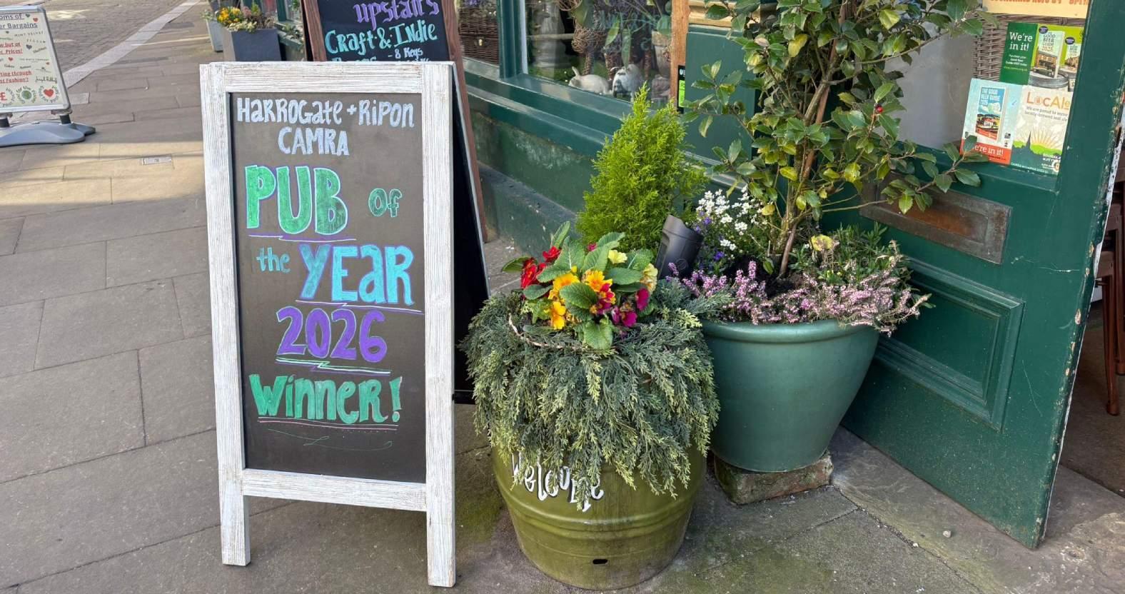 portlypig-puboftheyearboard