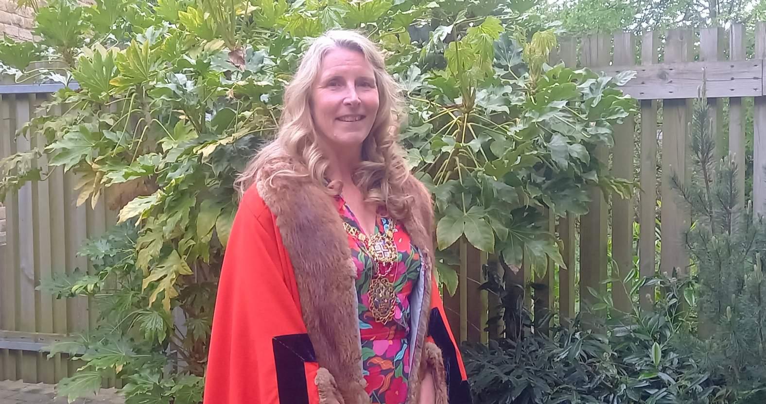 harrogatemayor-drvivposkitt
