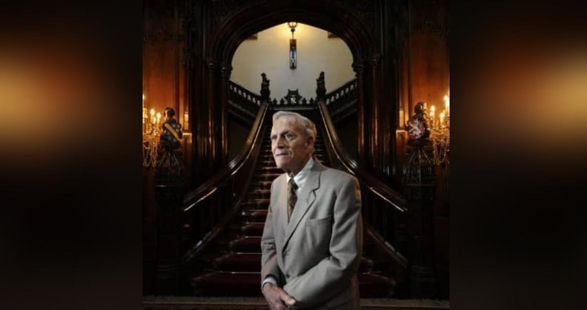 Allerton Castle owner Dr Gerald Rolph dies