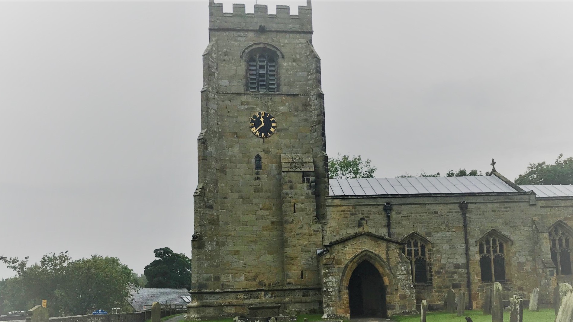 Photograph of St Andrew's Church in Kirkby Malzeard