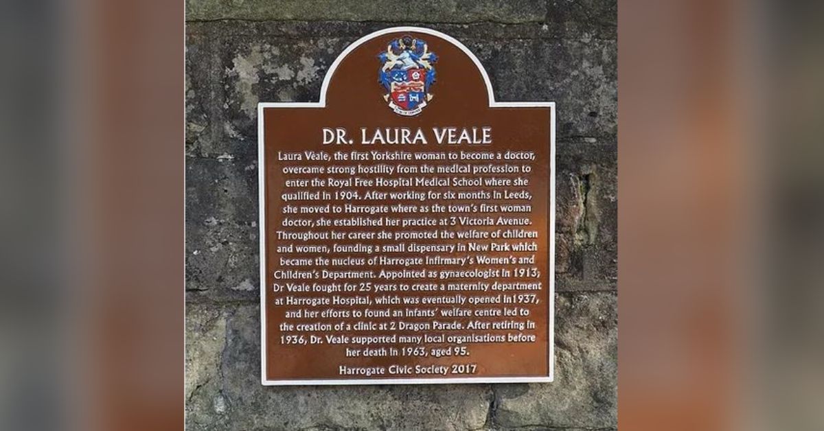 Dr Veale plaque
