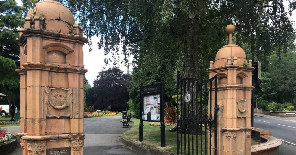 Photo of the Gates at Spa Gardens