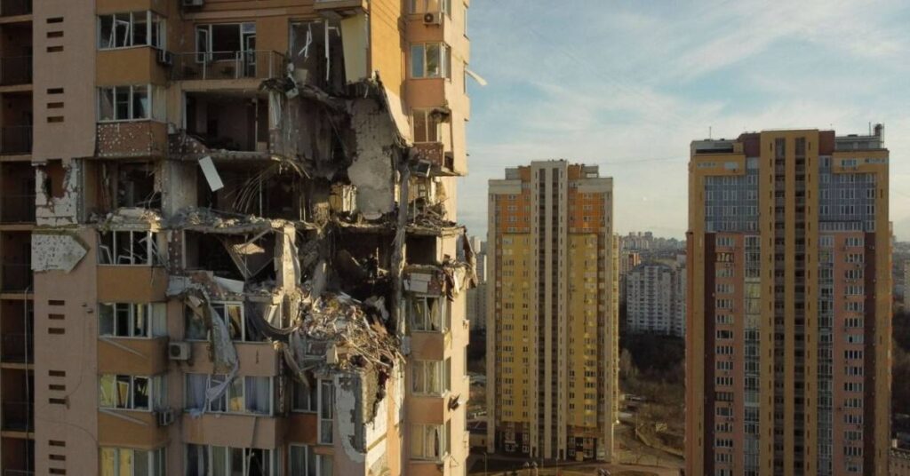 Photo of residential blocks in Ukraine attacked by Russian force
